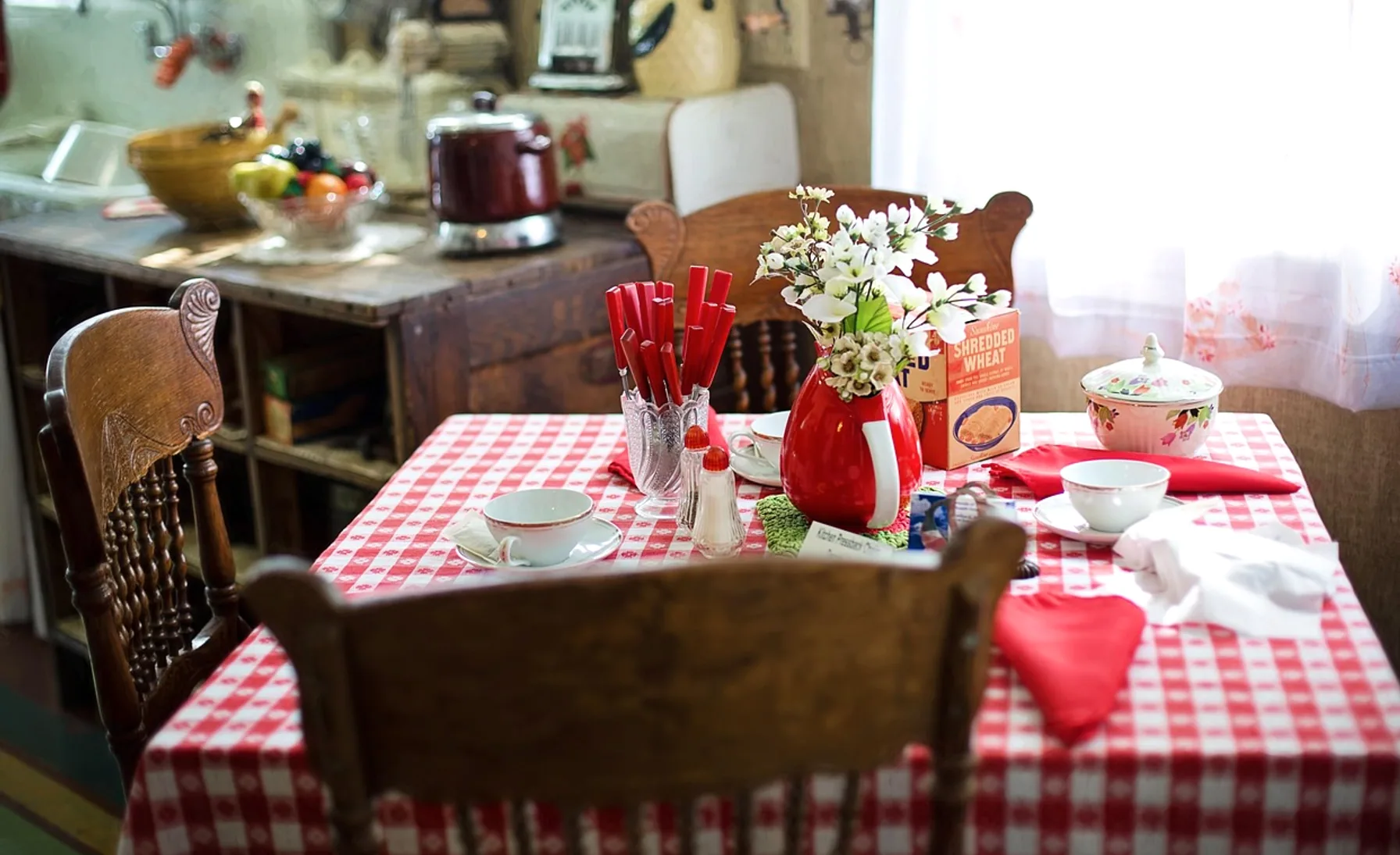 Breakfast, table and kitchen table